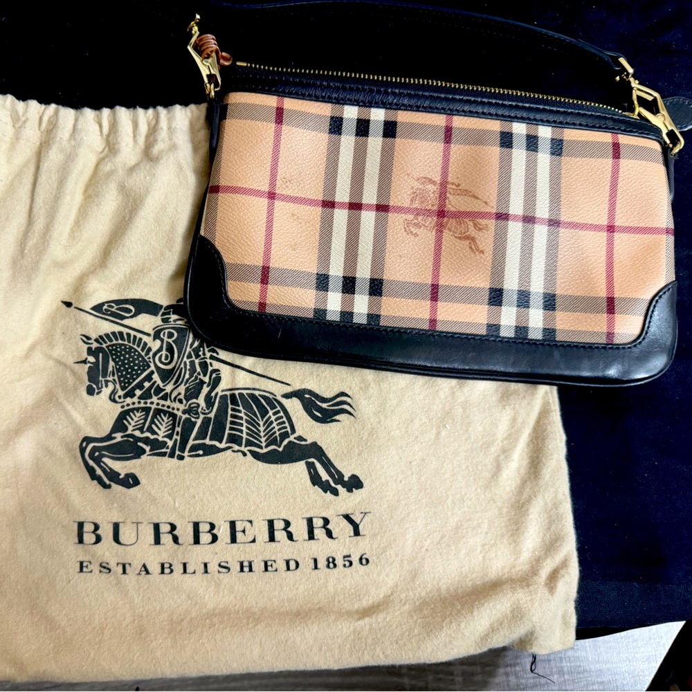 Burberry Haymarket Crossbody Shoulder Leather Beige Brown Check